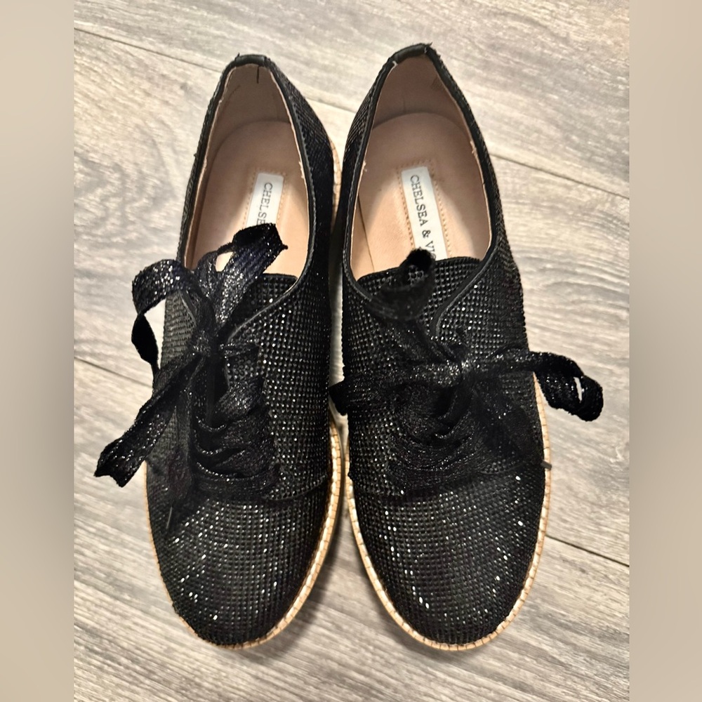 Chelsea & Violet Black c Crystal  Flats used 1x run way item in mint condition